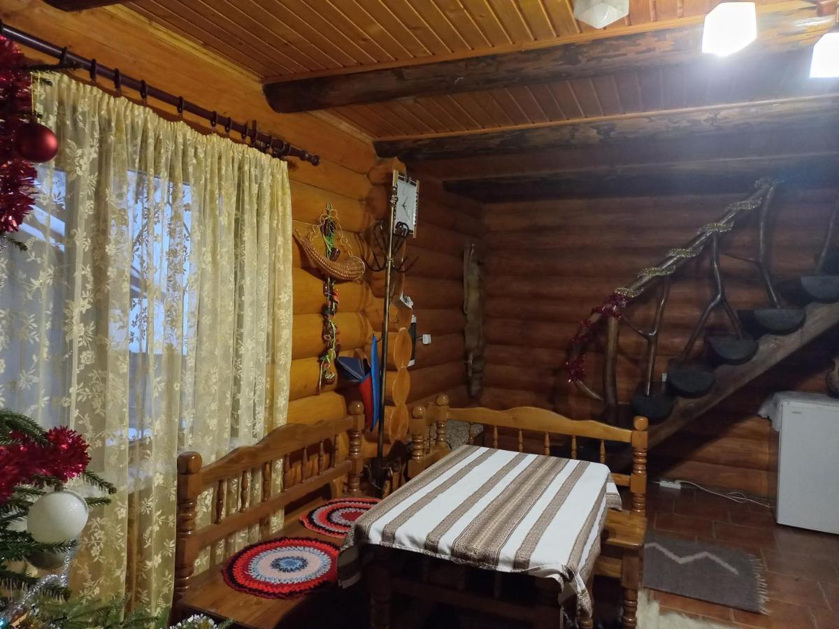 Затишний Будиночок Bukovets Eksteriør billede